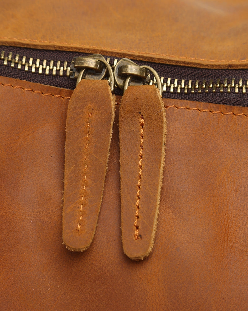 Montague Leather Duffle - Dalm Fashion
