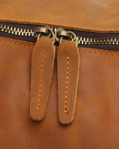 Montague Leather Duffle - Dalm Fashion