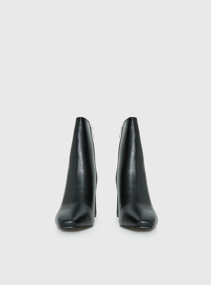 Sawyer Ankle Boots Black