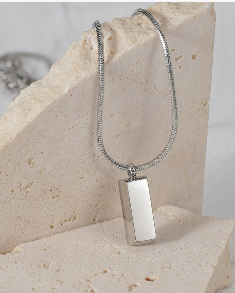 Axis Tag Pendant - Dalm Fashion