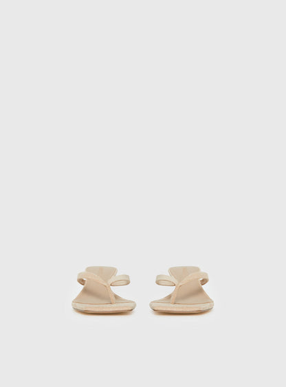 So Exclusive Faux Suede Thong Heels Tan