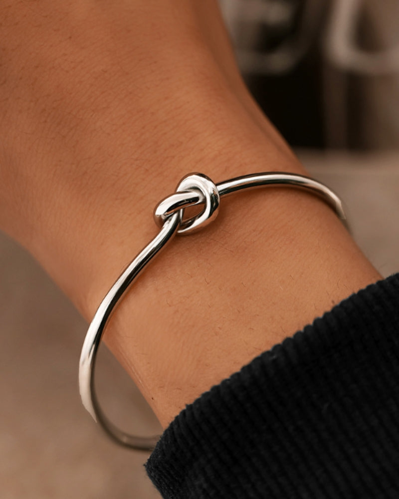 Eternity Knot Bracelet - Dalm Fashion