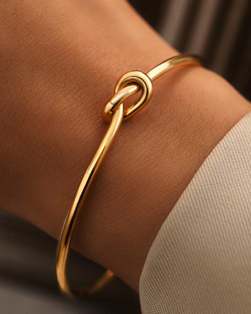 Eternity Knot Bracelet - Dalm Fashion